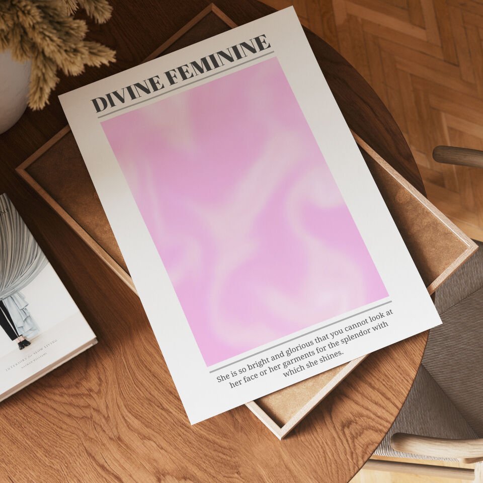 Glory Pink Çerçevesiz Poster